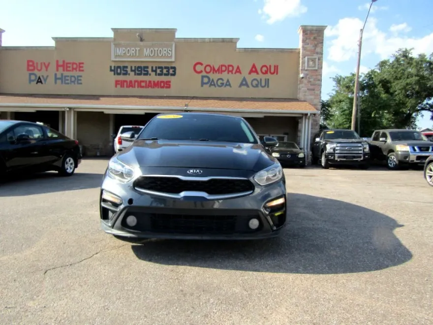 2020 Kia Forte FE photo 1