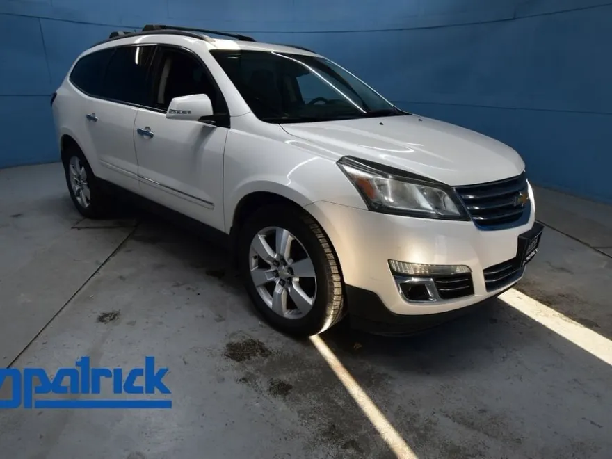 2014 Chevrolet Traverse LTZ photo 1
