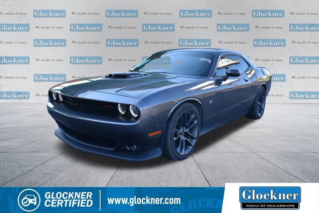 2022 Dodge Challenger R/T Scat Pack photo 1