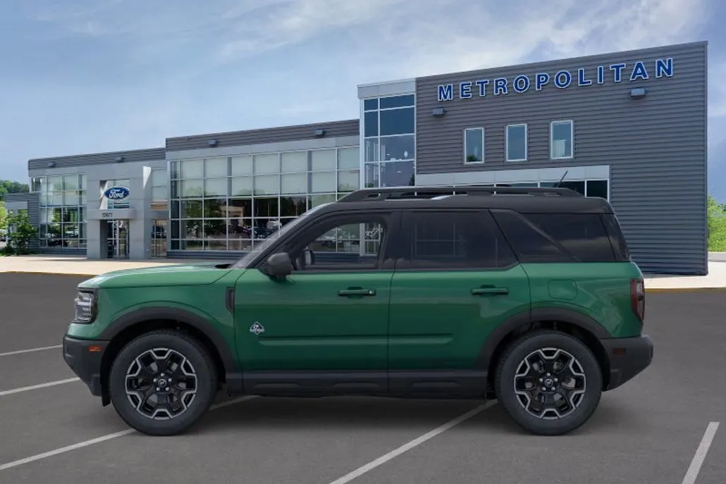 2025 Ford Bronco Sport Outer Banks photo 1