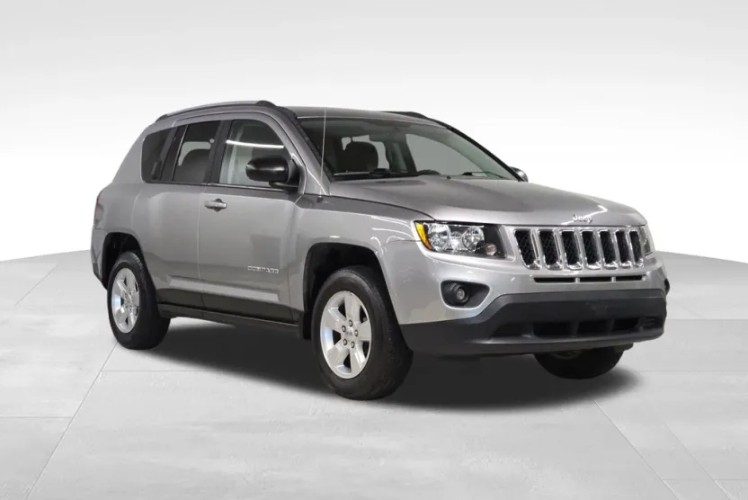 2015 Jeep Compass Sport photo 1