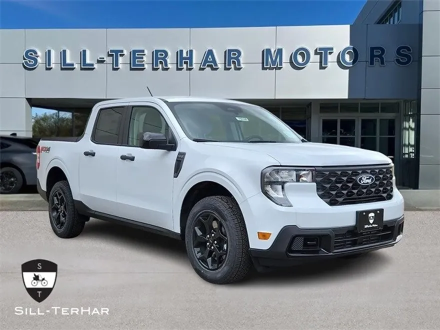 2025 Ford Maverick XLT photo 1