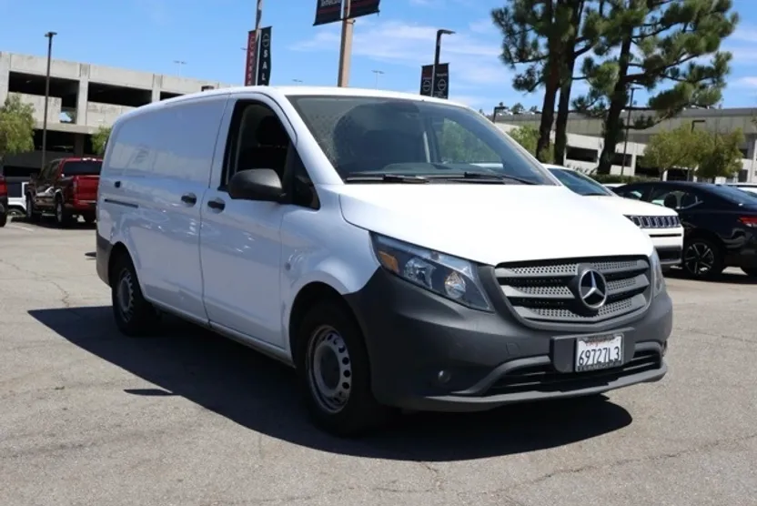 2022 Mercedes Benz Metris Van Cargo photo 1