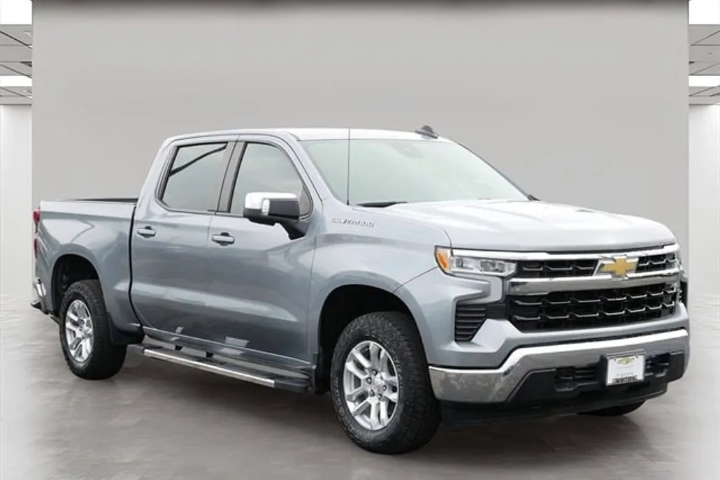 2023 Chevrolet Silverado 1500 LT photo 1