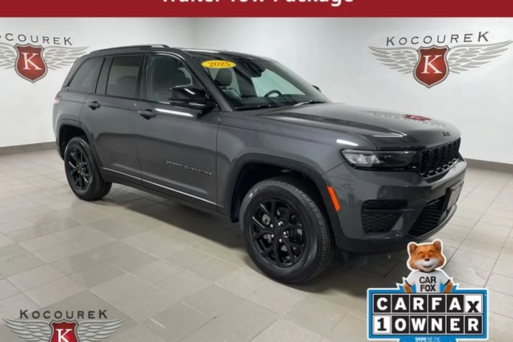 2025 Jeep Grand Cherokee Altitude photo 1