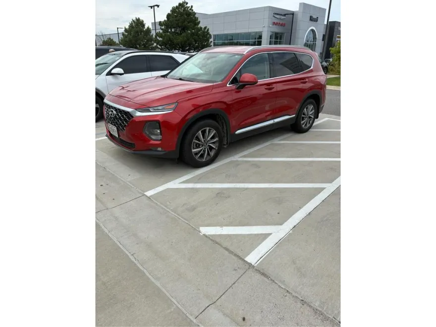 2020 Hyundai Santa Fe SEL photo 8