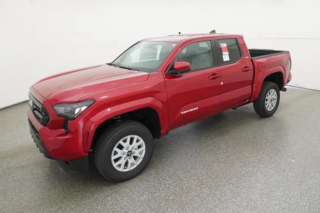 2025 Toyota Tacoma SR5 photo 1
