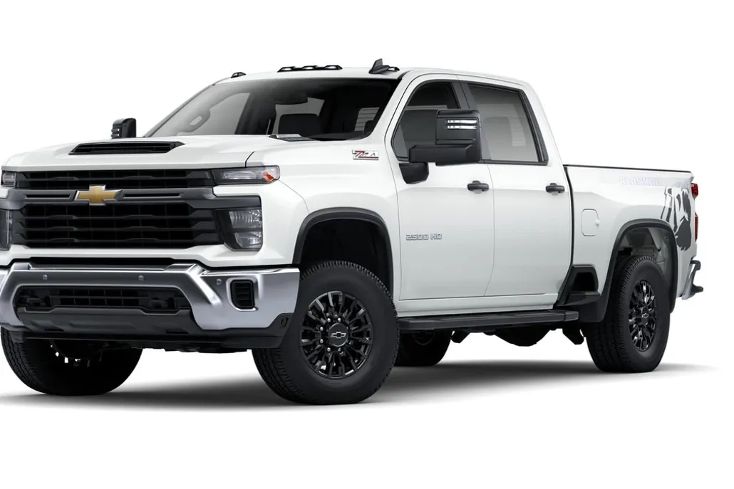 2025 Chevrolet Silverado 2500HD photo 1