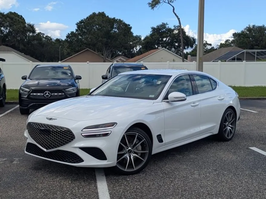 2025 Genesis G70 2.5T photo 1