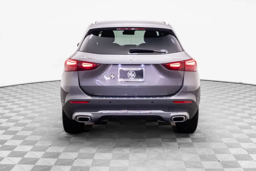 2025 Mercedes Benz GLA 250 4MATIC photo 1