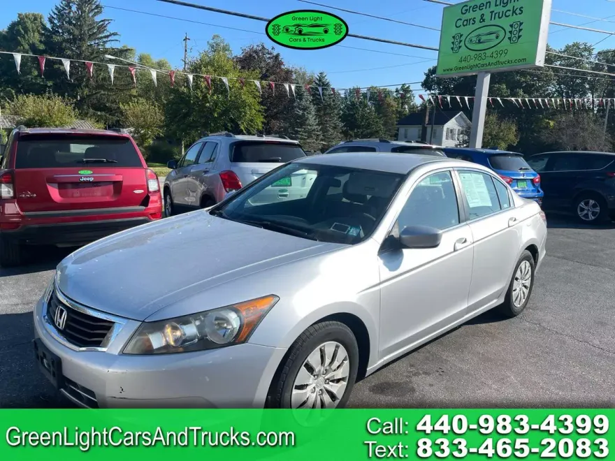 2010 Honda Accord LX photo 1