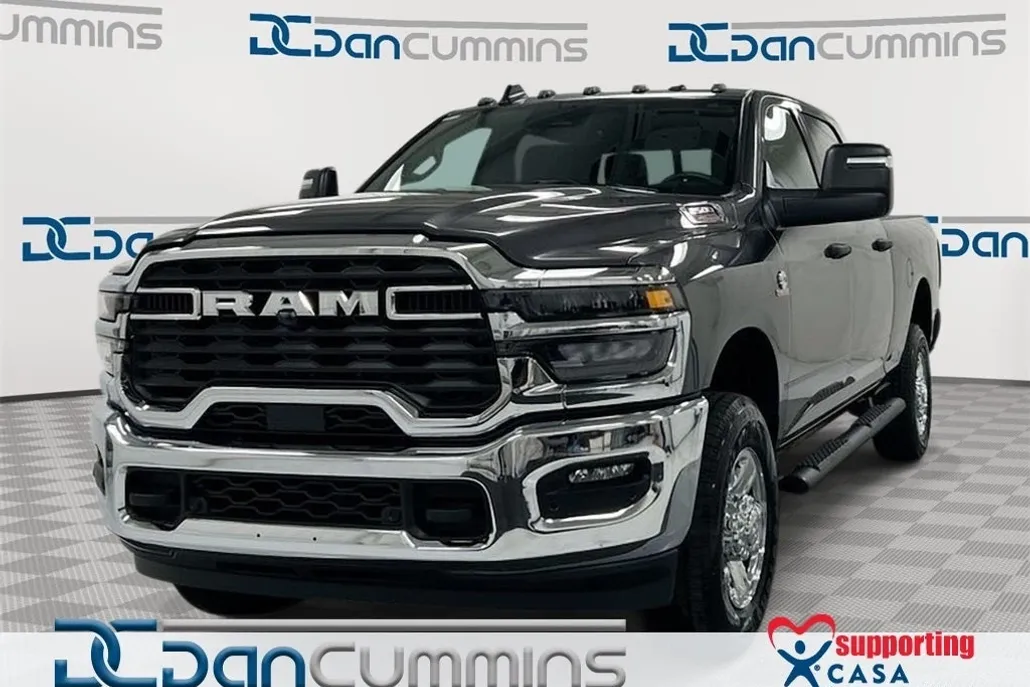 2025 Ram 2500 Tradesman photo 1