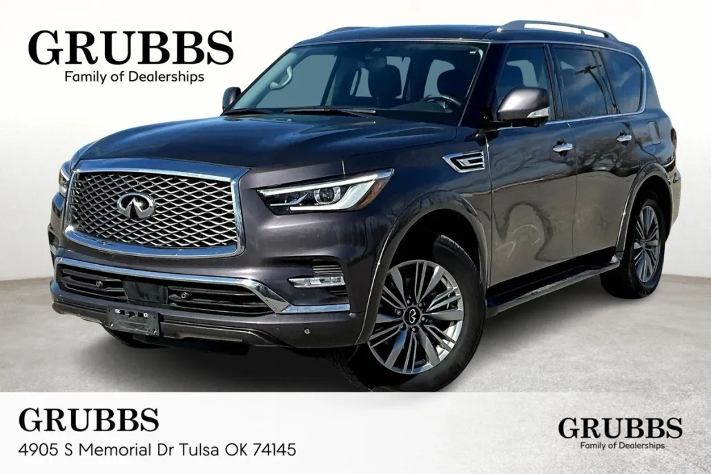 2023 Infiniti QX80 Luxe photo 1