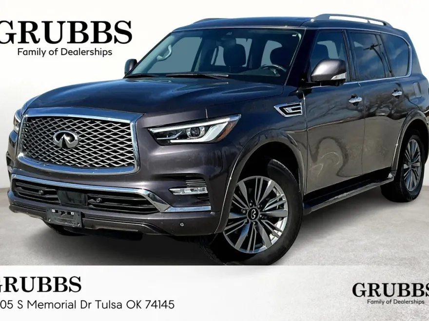 2023 Infiniti QX80 Luxe photo 1