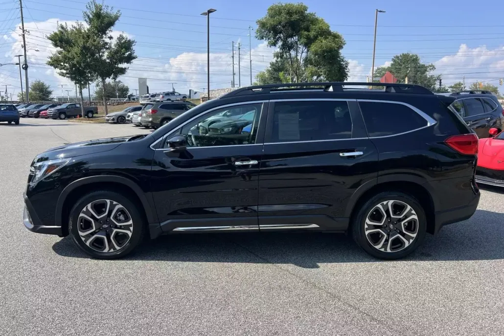 2024 Subaru Ascent Touring photo 1