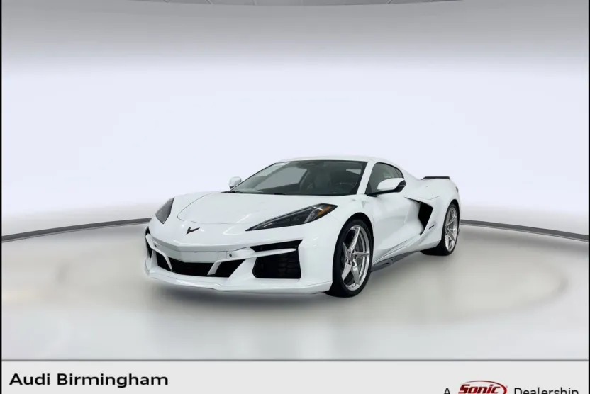 2024 Chevrolet Corvette Stingray 3LZ Coupe photo 1