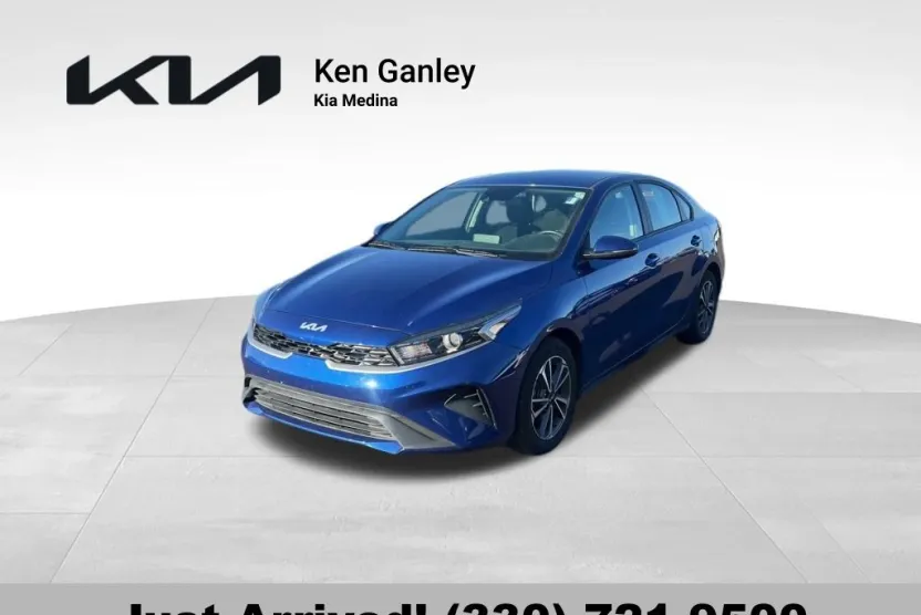 2024 Kia Forte LXS photo 1