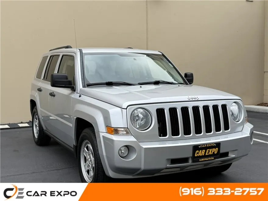 2010 Jeep Patriot Sport photo 1