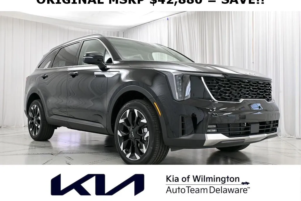 2025 Kia Sorento EX photo 1