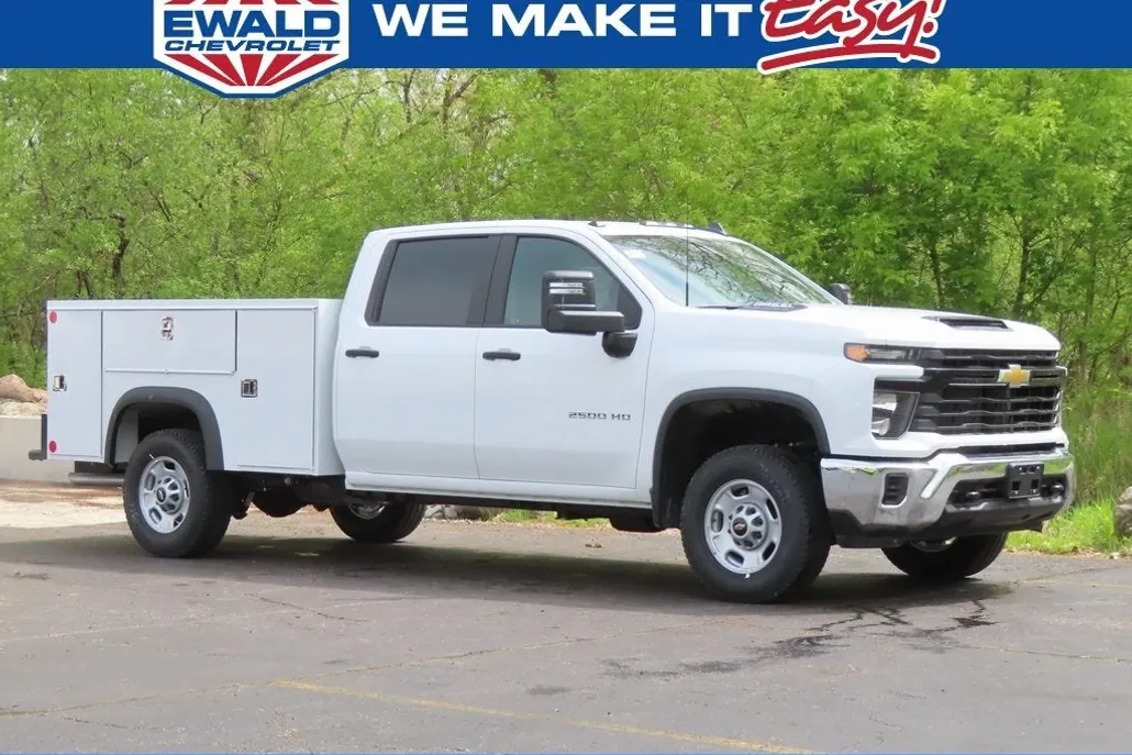2024 Chevrolet Silverado 2500HD photo 1