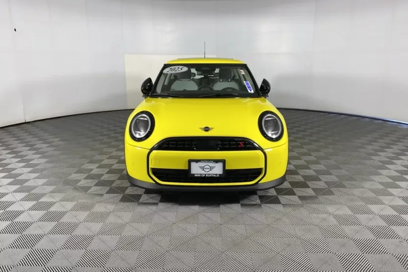 2025 Mini Cooper 2 Door Hardtop S photo 1