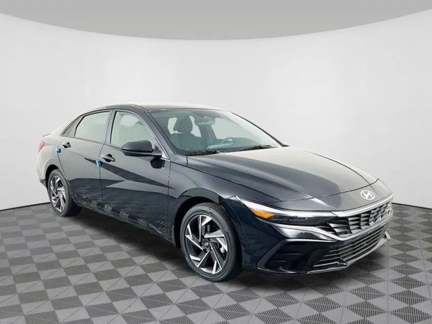 2025 Hyundai Elantra Hybrid SEL Sport photo 1