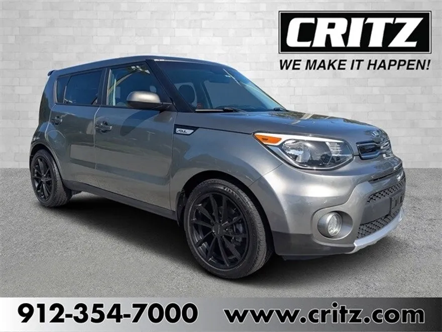 2017 Kia Soul Plus photo 1
