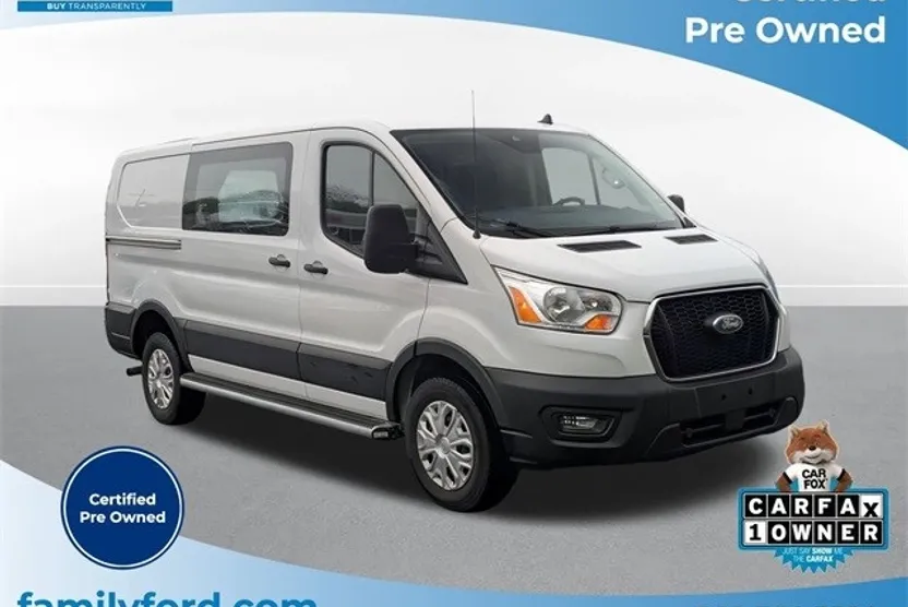 2022 Ford Transit photo 1