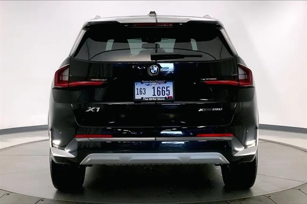2025 Bmw X1 XDrive28i photo 1