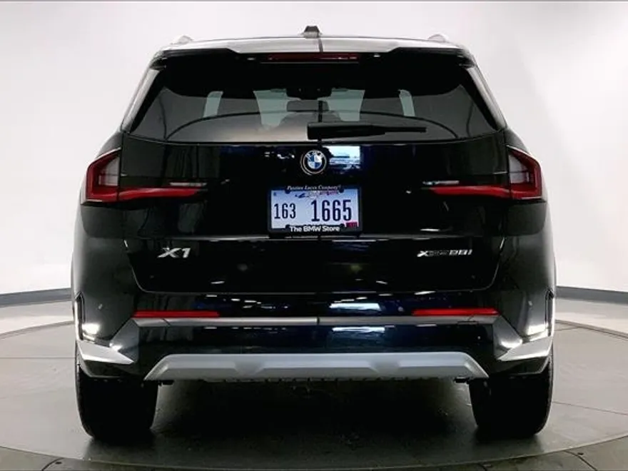 2025 Bmw X1 XDrive28i photo 1