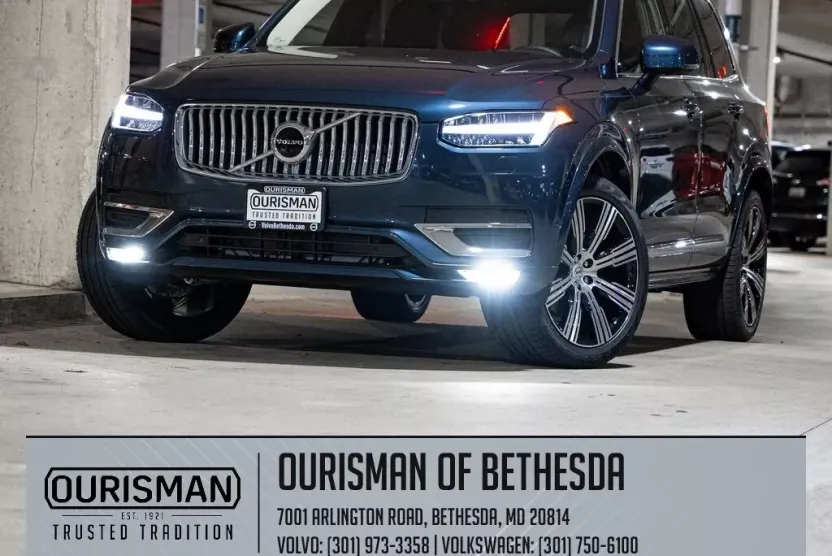 2025 Volvo XC90 Plus photo 1