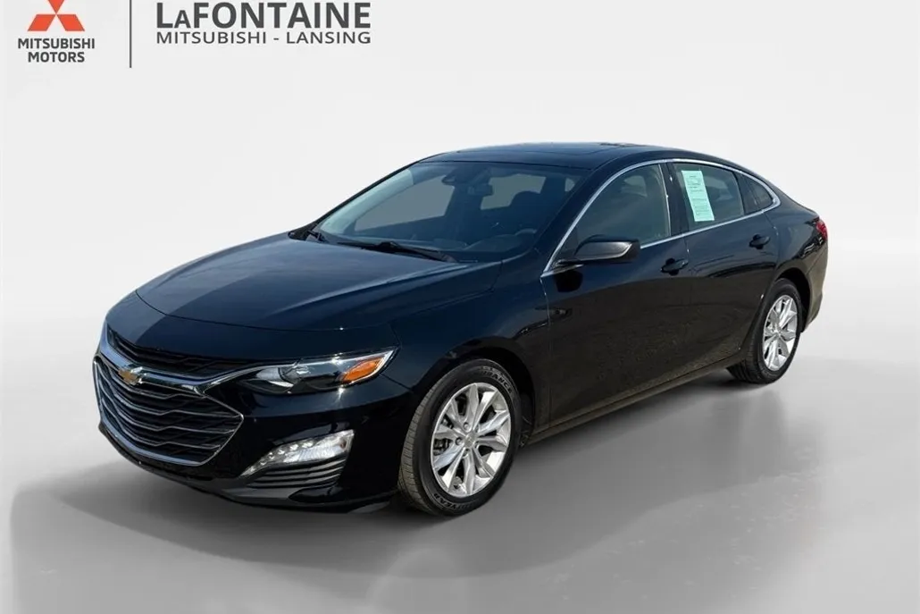 2024 Chevrolet Malibu 1LT photo 1