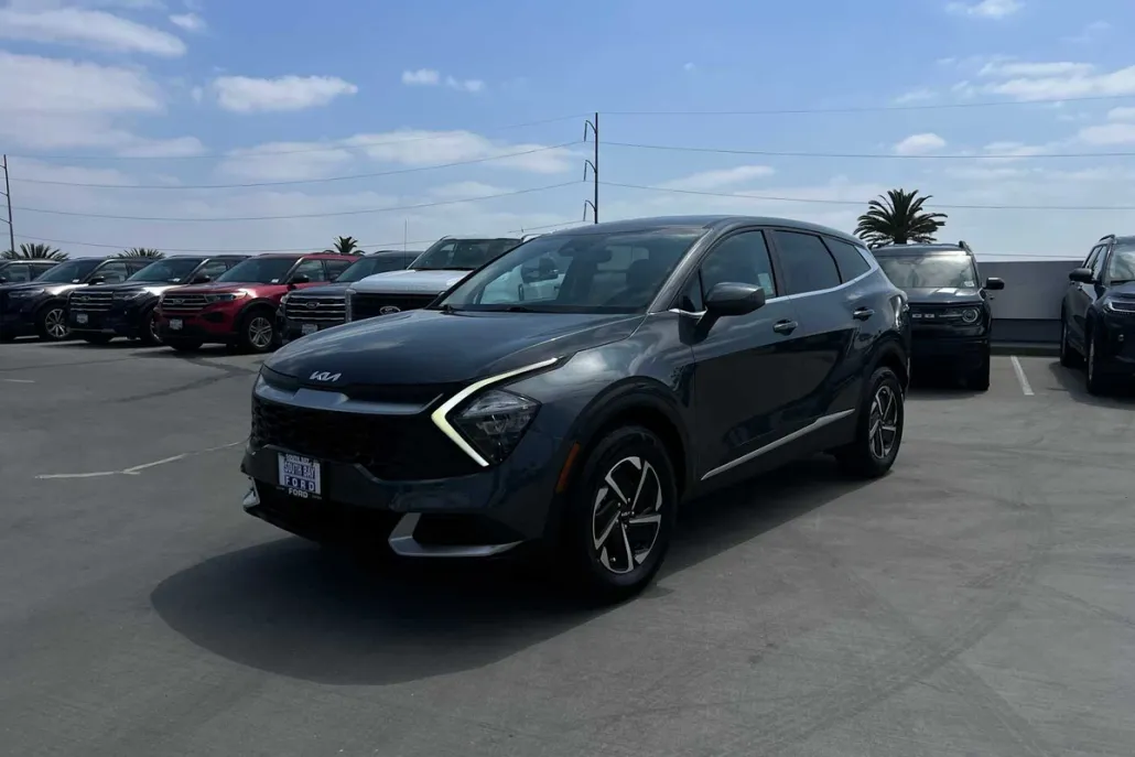 2023 Kia Sportage Hybrid LX photo 1