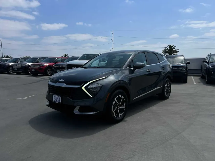 2023 Kia Sportage Hybrid LX photo 1