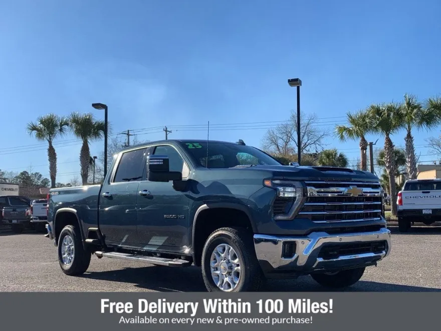 2025 Chevrolet Silverado 2500HD LTZ photo 1