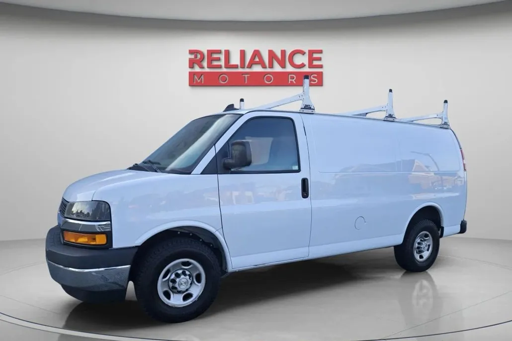 2020 Chevrolet Express 2500 Cargo Van photo 1