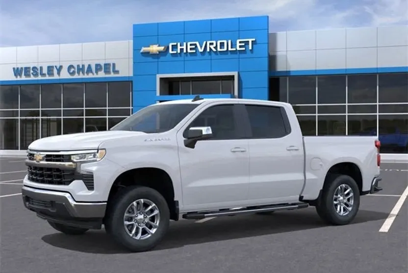2026 Chevrolet Silverado 1500 LT photo 1