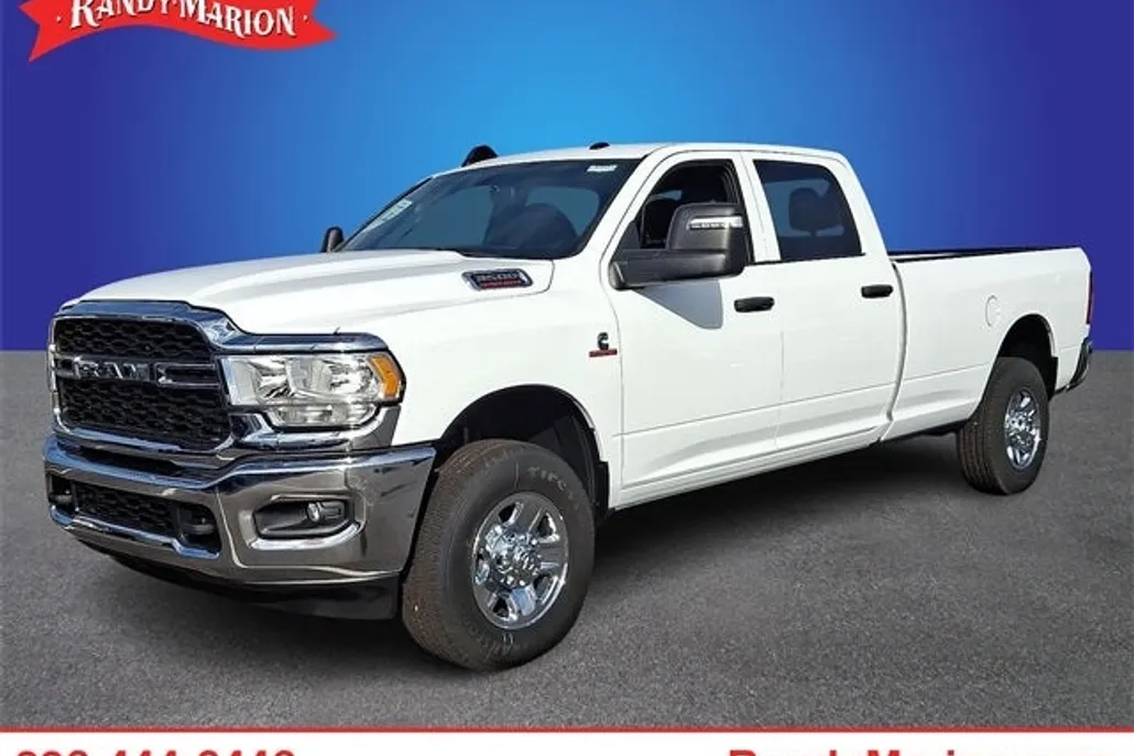 2023 Ram 3500 Tradesman photo 1