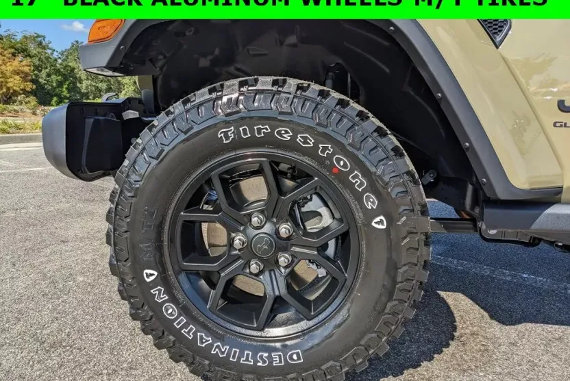 2025 Jeep Gladiator Willys photo 1