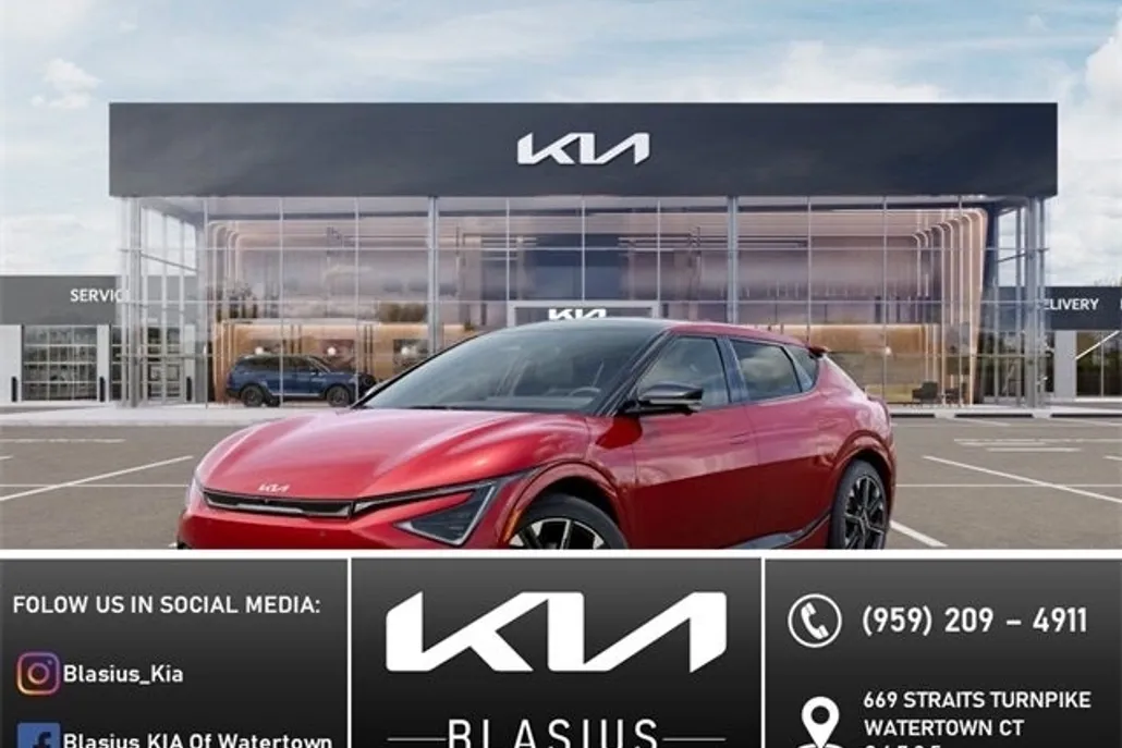 2025 Kia EV6 GT-Line photo 1