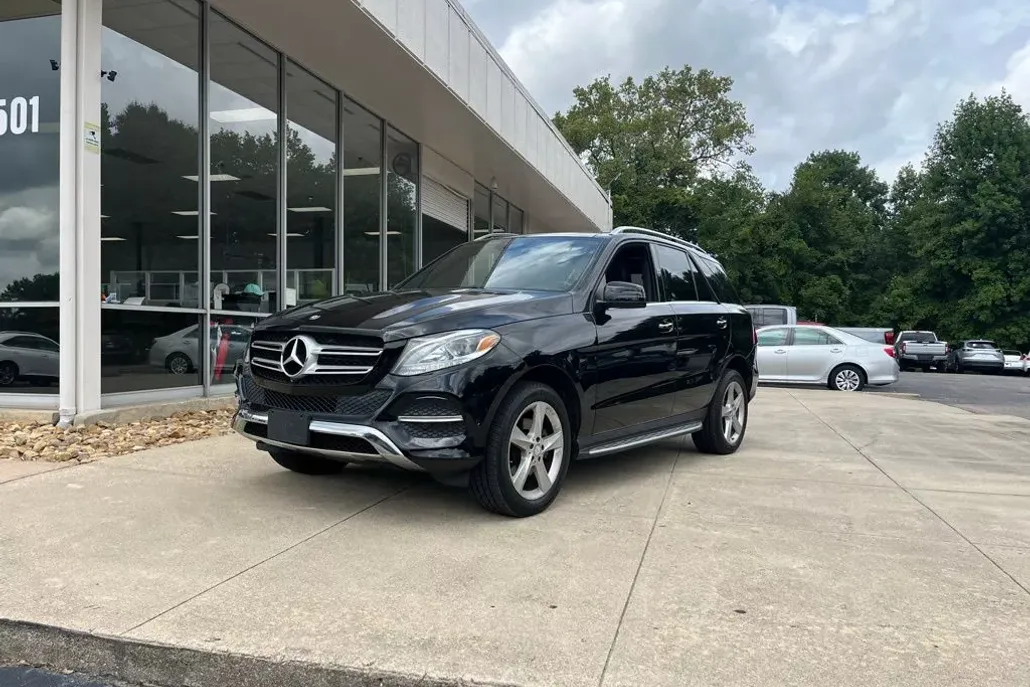 2017 Mercedes Benz GLE 350 photo 1
