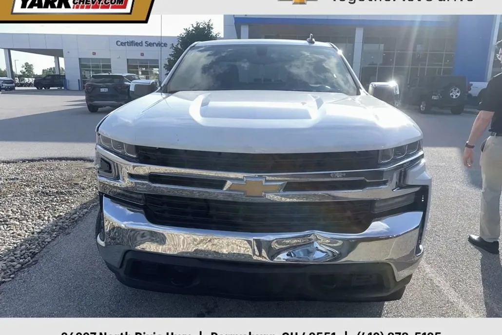 2022 Chevrolet Silverado 1500 photo 1