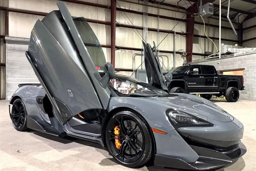 2020 Mclaren 600LT Spider photo 1