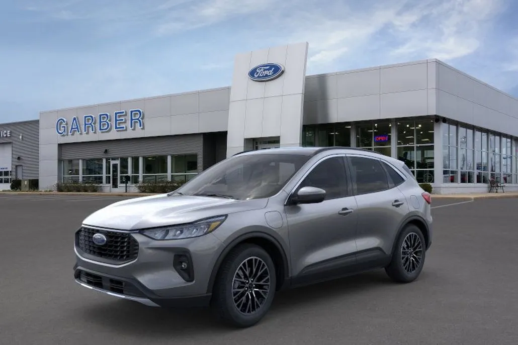 2025 Ford Escape Base photo 1