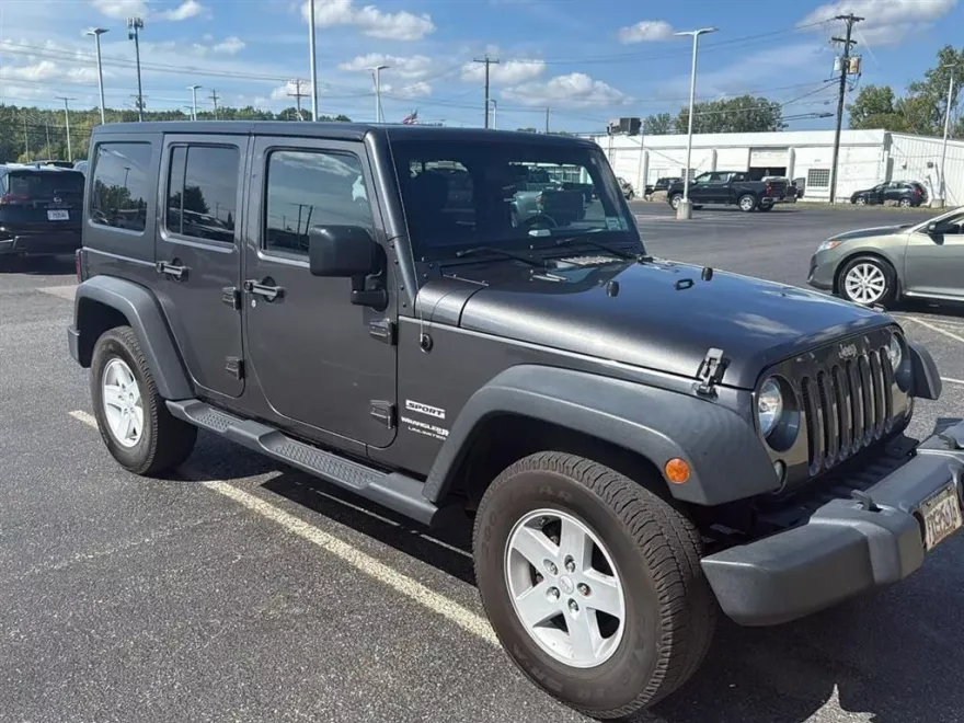 2018 Jeep Wrangler Unlimited Sport S photo 1