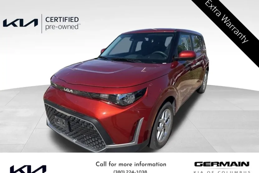2024 Kia Soul LX photo 1
