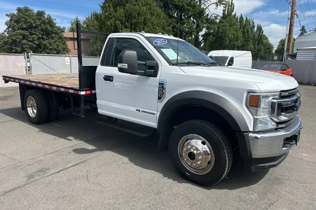 2022 Ford F-550 XLT photo 1