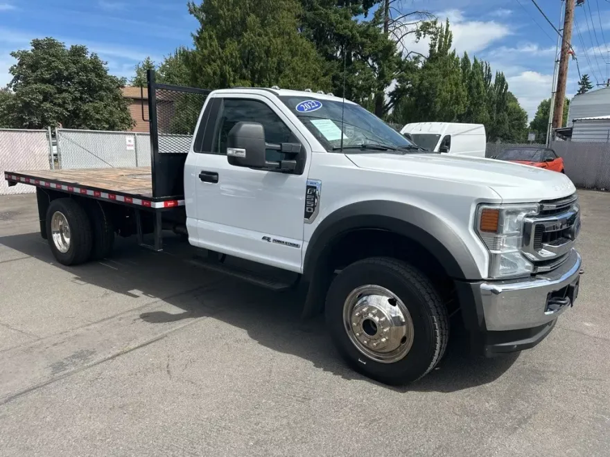 2022 Ford F-550 XLT photo 1