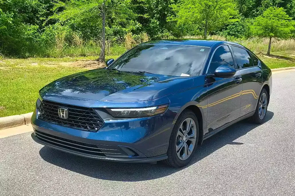 2023 Honda Accord EX photo 1