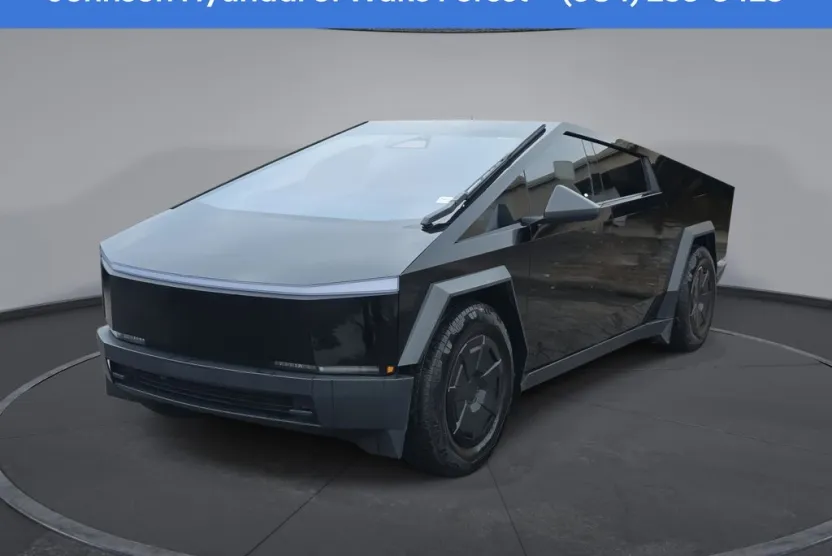 2024 Tesla Cybertruck photo 1